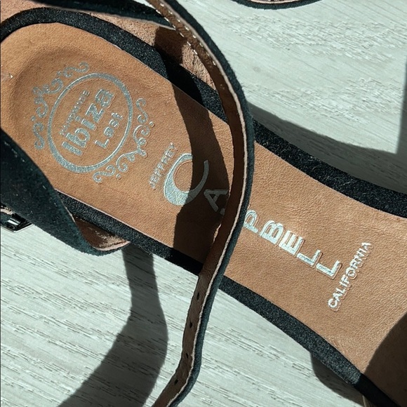 Jeffrey Campbell Flats - Picture 5 of 6